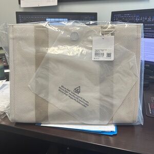 Lululemon canvas tote Bag (10L)